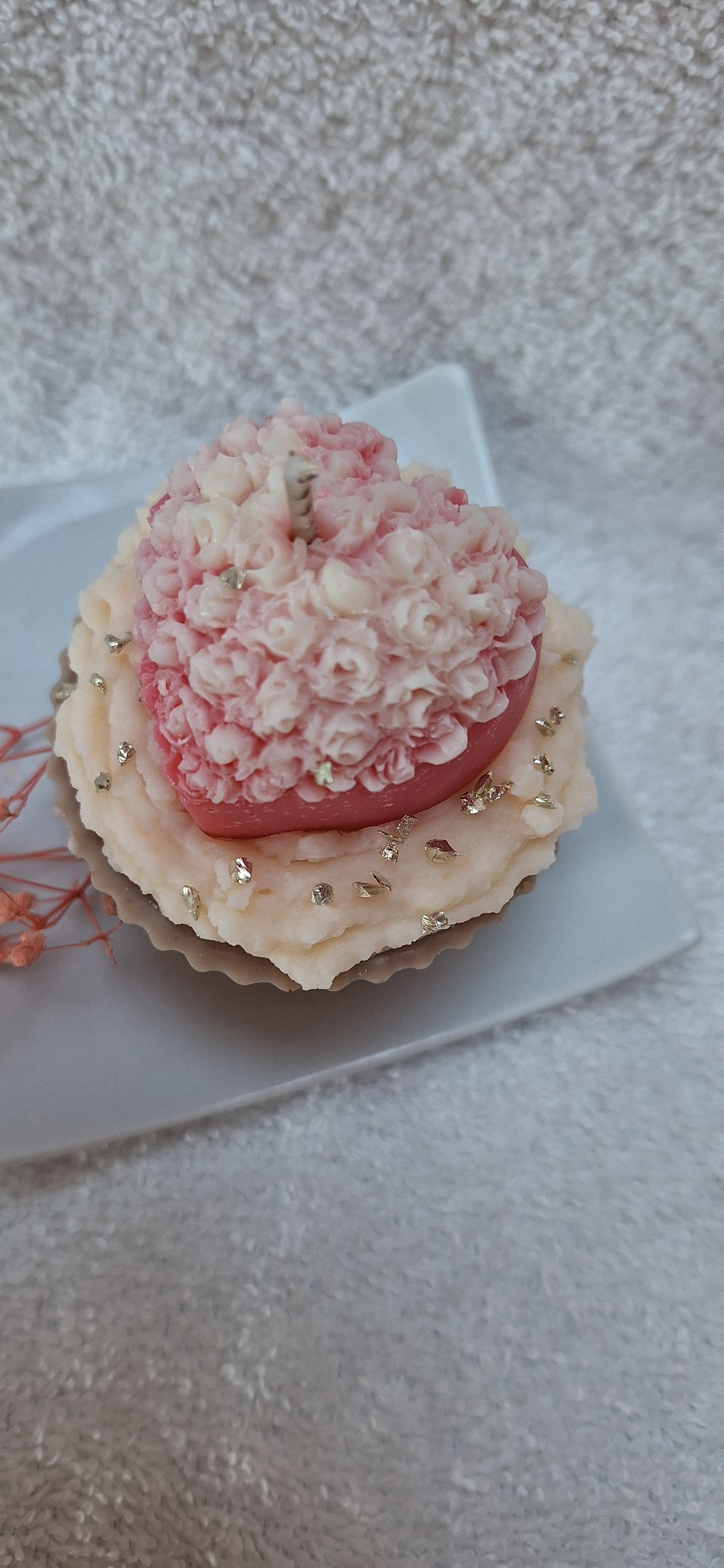 Herzpralinen „Marzipantraum“ – handgegossene Duftkerzen