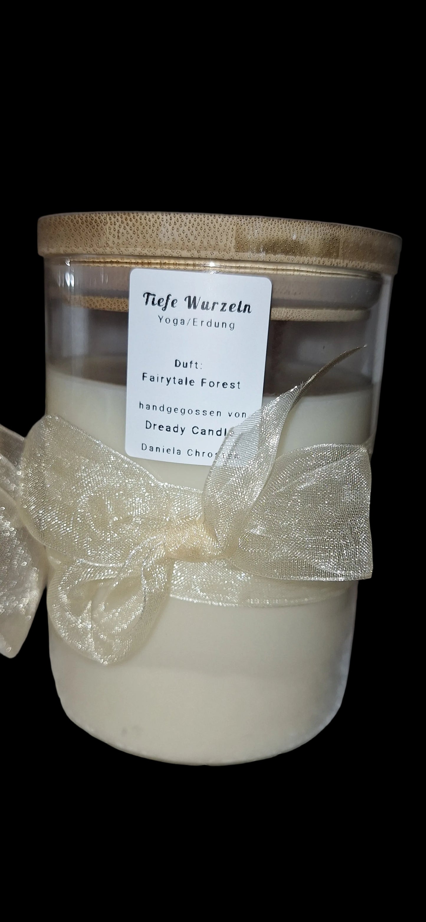 🌿 Tiefe Wurzeln
Yoga-Kerze – Erdung